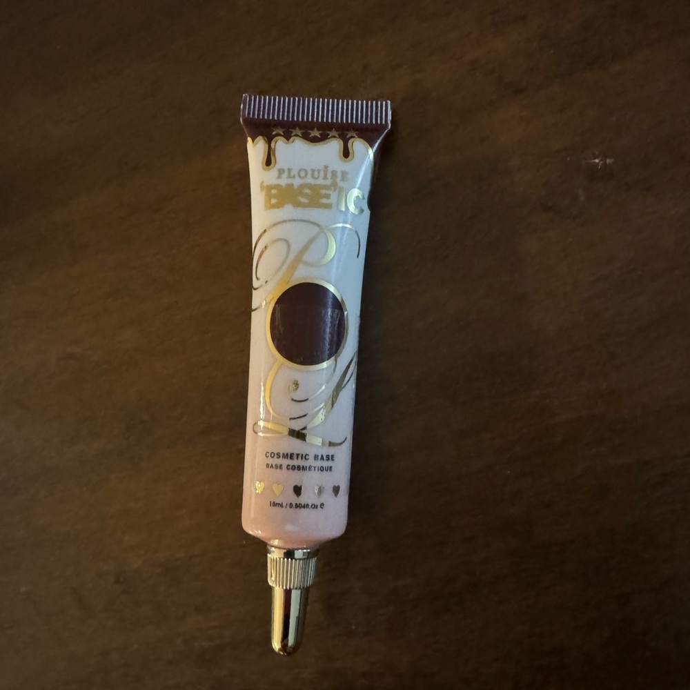 P. Louise Base’ic Cosmetic Base from the 2024 Advent Calendar